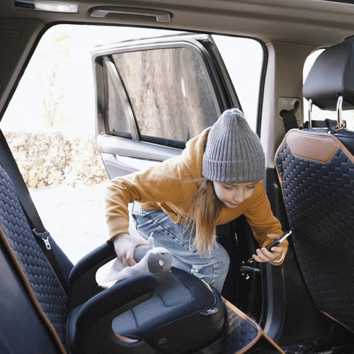 CarSeatBackProtector-ezgif.com-optimize (1)